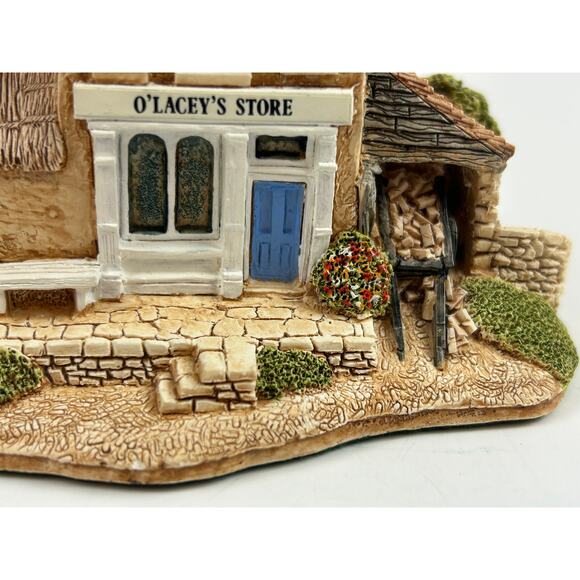 Lilliput Lane O’Lacey’s Store 1989 Irish Collection Cottage w/ Box - Picture 3 of 16
